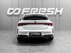 Седан Kia K5 2020 года, 2300000 рублей, Тюмень