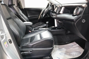 Внедорожник Toyota RAV4 2013 года, 1979000 рублей, Новокузнецк