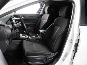 Седан Kia Cerato 2019 года, 1799000 рублей, Тюмень