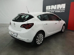 Хэтчбек Opel Astra 2012 года, 990000 рублей, Курск
