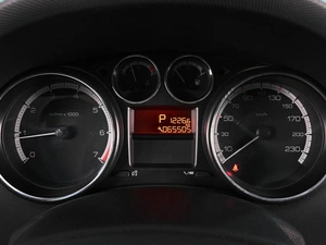 Седан Peugeot 408 2013 года, 879000 рублей, Аксай