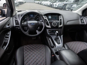 Хетчбэк Ford Focus 2012 года, 900000 рублей, Краснодар