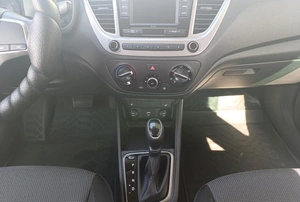 Седан Hyundai Solaris 2020 года, 1225000 рублей, Солонцы