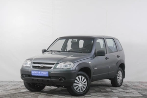 Внедорожник Chevrolet Niva 2017 года, 799000 рублей, Кемерово