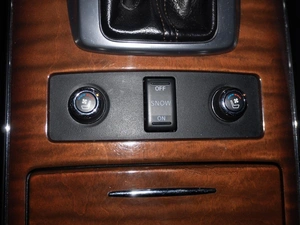 Внедорожник Infiniti QX70 2013 года, 2949000 рублей, Санкт-Петербург