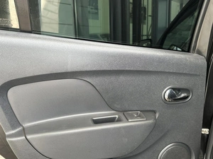 Хетчбэк Renault Sandero Stepway 2018 года, 899000 рублей, Уфа