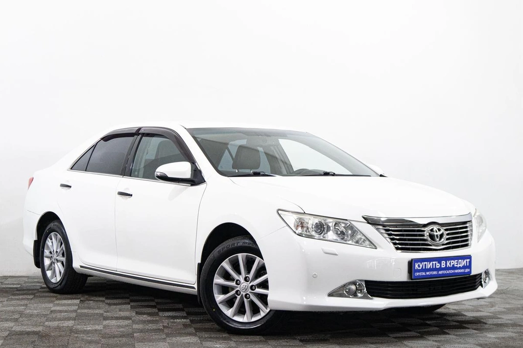 Седан Toyota Camry 2012 года, 1489000 рублей, Сургут