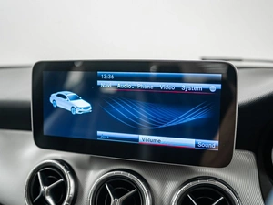 Седан Mercedes-benz CLA-класс 2013 года, 1275000 рублей, Красноярск