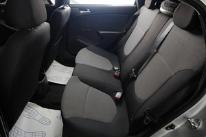 Седан Hyundai Solaris 2013 года, 989000 рублей, Тюмень