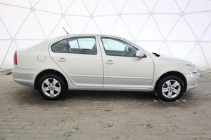 Лифтбек Skoda Octavia 2013 года, 949000 рублей, Обнинск