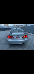 Седан Honda Civic 2006 года, 600000 рублей, Красноярск