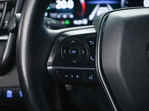 Седан Toyota Camry 2023 года, 3177400 рублей, Москва