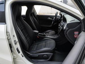 Хетчбэк Mercedes-benz A-класс 2013 года, 1360000 рублей, Краснодар