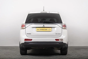 Внедорожник Mitsubishi Outlander 2012 года, 1769000 рублей, Томск