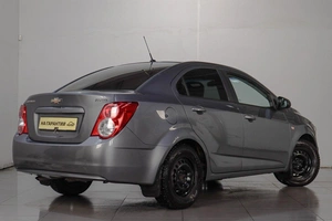 Седан Chevrolet Aveo 2015 года, 569000 рублей, Челябинск