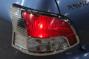 Седан Toyota Yaris 2007 года, 559000 рублей, Новокузнецк