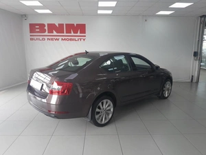 Лифтбек Skoda Octavia 2018 года, 1555000 рублей, Смоленск