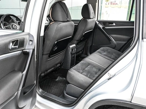 Внедорожник Volkswagen Tiguan 2013 года, 1284000 рублей, Кирилловка