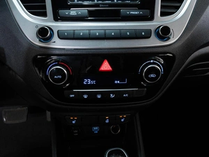 Седан Hyundai Solaris 2019 года, 1514000 рублей, Ставрополь