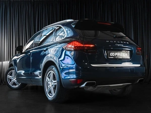 Внедорожник Porsche Cayenne 2012 года, 2300000 рублей, Тюмень
