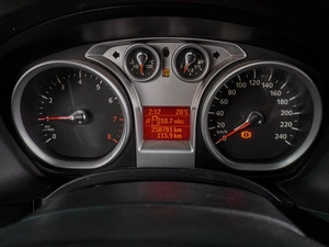 Хетчбэк Ford Focus 2008 года, 499000 рублей, Воронеж