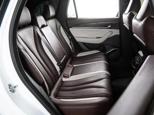 Внедорожник Geely Monjaro 2023 года, 3368500 рублей, Волгоград