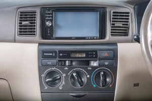 Седан Toyota Corolla 2004 года, 659000 рублей, Томск