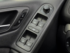 Хетчбэк Volkswagen Golf 2011 года, 799000 рублей, Кропоткин