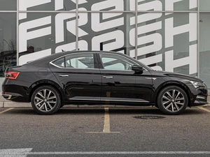 Лифтбек Skoda Superb 2025 года, 3172000 рублей, Краснодар