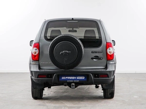 Внедорожник Chevrolet Niva 2015 года, 650050 рублей, Москва