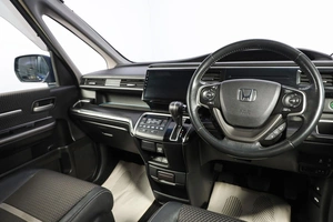 Минивэн Honda Stepwgn Spada 2015 года, 1899000 рублей, Новосибирск
