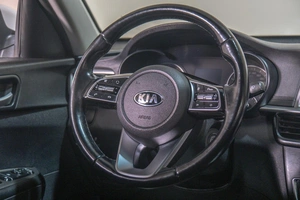 Седан Kia Optima 2018 года, 1499000 рублей, Томск