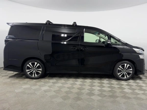 Минивэн Toyota Vellfire 2018 года, 6793900 рублей, Казань