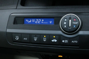 Минивэн Honda Freed 2016 года, 1258000 рублей, Солонцы