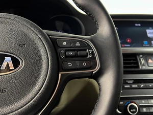 Седан Kia Optima 2017 года, 1819000 рублей, Казань