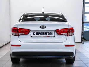 Седан Kia Rio 2016 года, 1090000 рублей, Красноярск