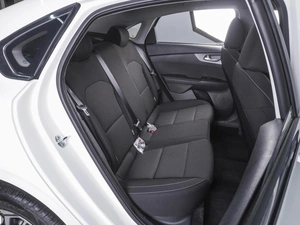 Седан Kia K3 2023 года, 2350000 рублей, Ростов-на-Дону