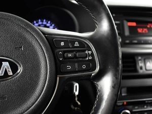 Седан Kia Optima 2017 года, 1298200 рублей, Казань