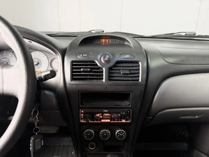 Седан Nissan Almera Classic 2011 года, 850000 рублей, Нижневартовск