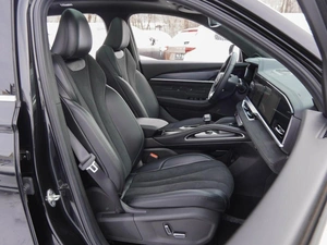 Внедорожник Geely Monjaro 2024 года, 3850000 рублей, Волгоград