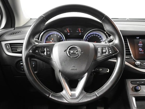 Хетчбэк Opel Astra 2019 года, 898100 рублей, Казань