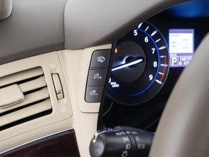 Седан Infiniti Q70 2014 года, 1827077 рублей, Москва