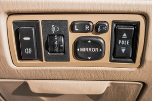 Седан Toyota Premio 2003 года, 799000 рублей, Барнаул