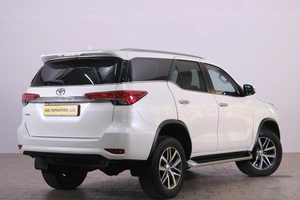Внедорожник Toyota Fortuner 2019 года, 4299000 рублей, Омск