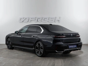 Седан BMW i7 2022 года, 12798999 рублей, Москва