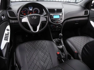 Седан Hyundai Solaris 2011 года, 650000 рублей, Волгоград