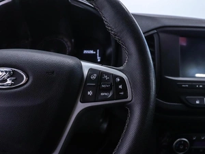 Хетчбэк ВАЗ (LADA) XRAY Cross 2022 года, 1300000 рублей, Красноярск