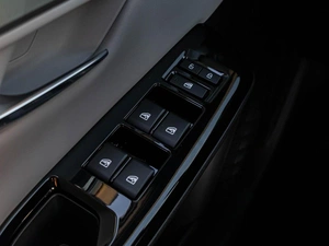 Внедорожник Changan UNI-T 2023 года, 2500000 рублей, Краснодар