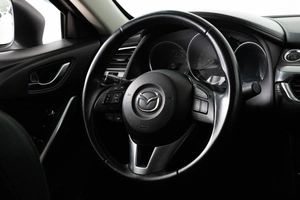 Седан Mazda 6 2015 года, 1589000 рублей, Красноярск