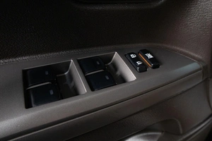 Внедорожник Toyota Land Cruiser 2011 года, 3249000 рублей, Сургут